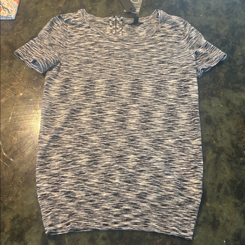 Apt. 9 Black and Gray Short Sleeve Top